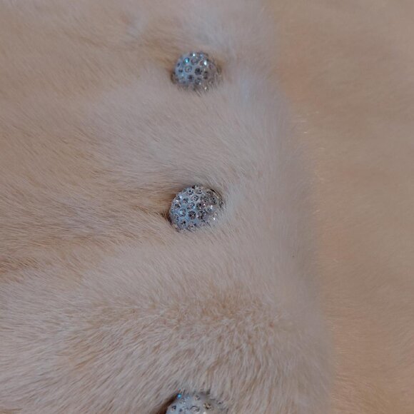 REPOST/REVISED - Vintage Ben Kahn Cosmic Ivory Mink Capelet - Picture 5 of 6